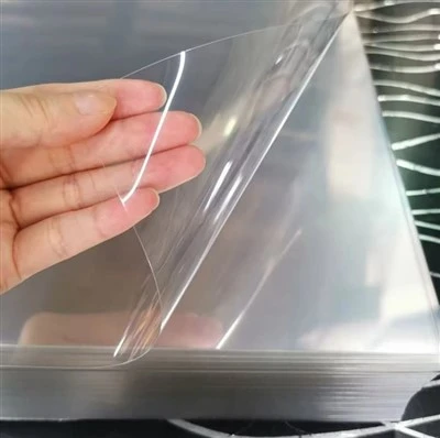 Wie hoch ist die Lichtdurchlässigkeit von PETG-Platten?